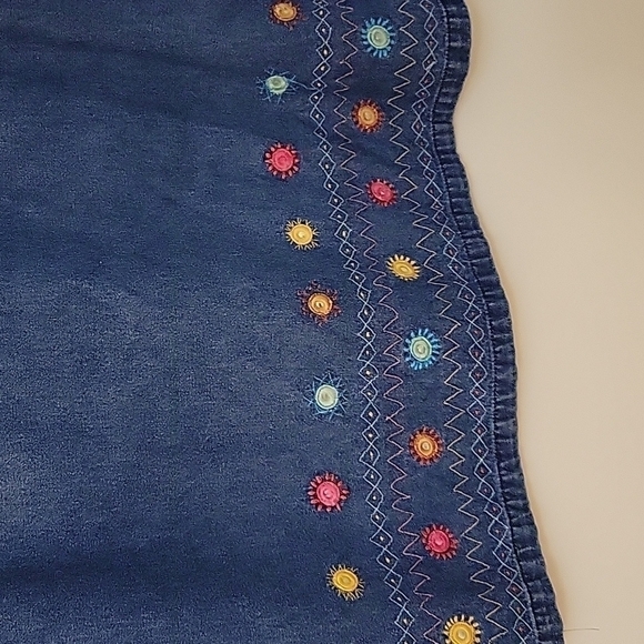 Vtg BLEU BAYOU 1980s Floral Embroidered Chambray Denim Sleeveless Festival Top - Picture 4 of 7